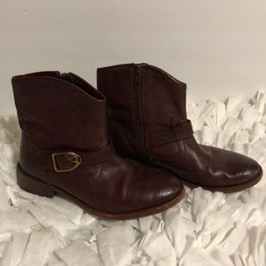 Johnston & Murphy Leather Ankle Boots